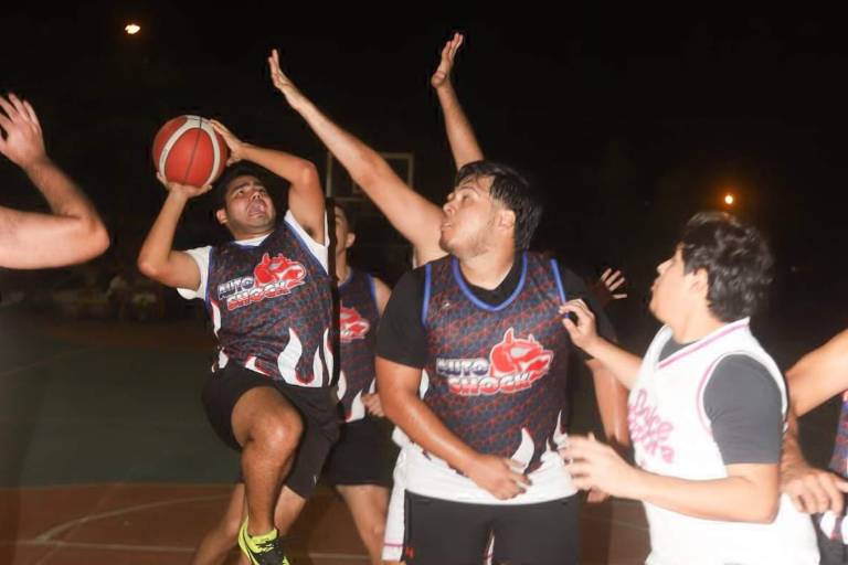 Autoshock levanta el título en Baloncesto de Casa Hogar