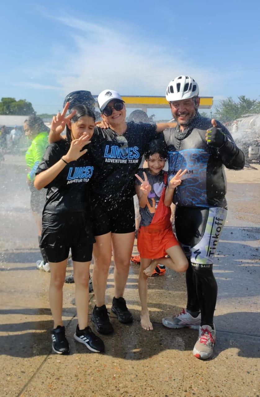 $!De Durango a Mazatlán en bicicleta: cumplen reto por Sierra Madre