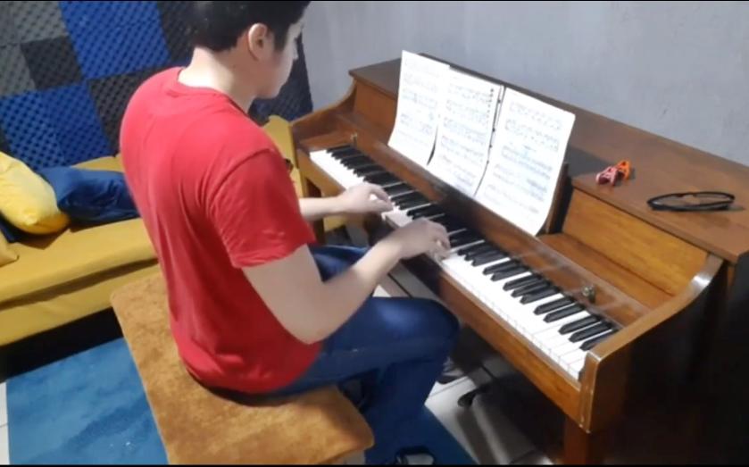 $!Los jóvenes ofrecieron un amplio repertorio musical.