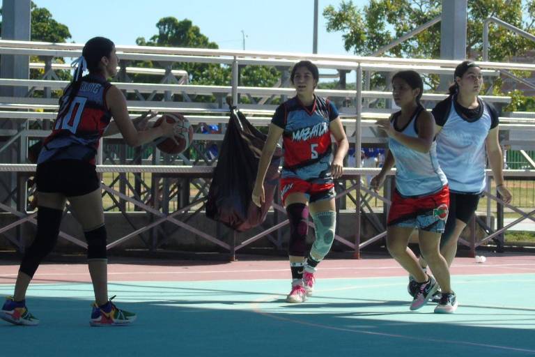 Selección Imdem va por título en Copa Basketball Mazatlán