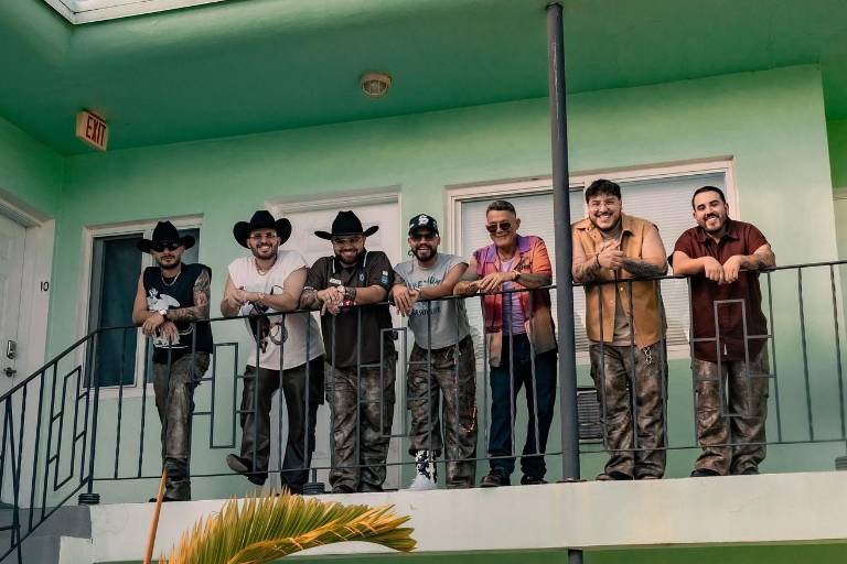 ‘Hoy no me siento bien’, la nueva canción de Alejandro Sanz y Grupo Frontera