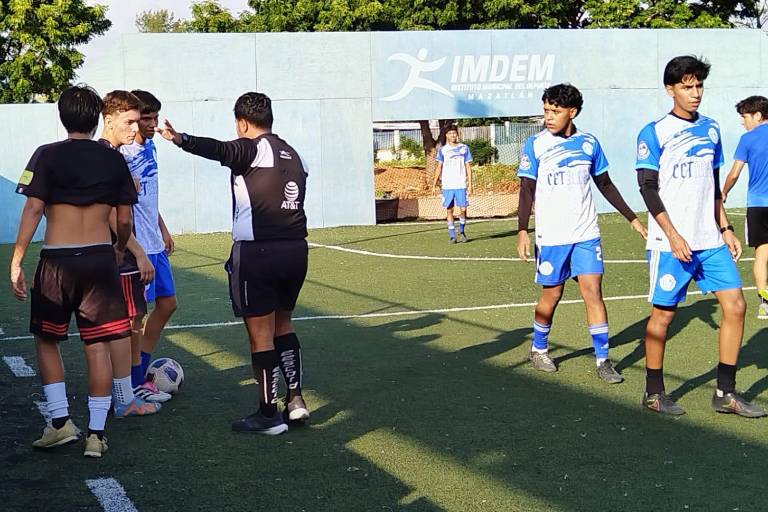 Suma Prepa Jaramillo segundo triunfo en Liga Estudiantil