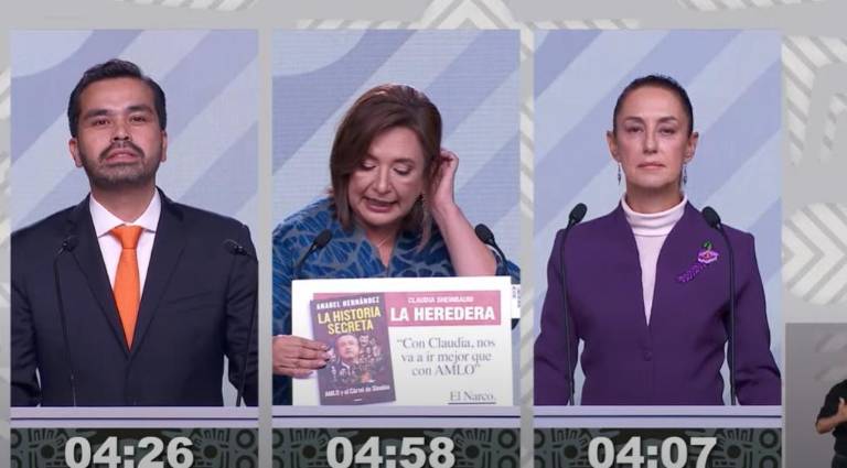 Sheinbaum y Xóchitl se confrontan por libro de Anabel Hernández