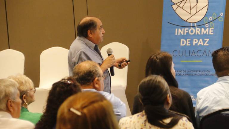 Javier Llausás Magaña, director de la organización Construyendo Espacios para la Paz