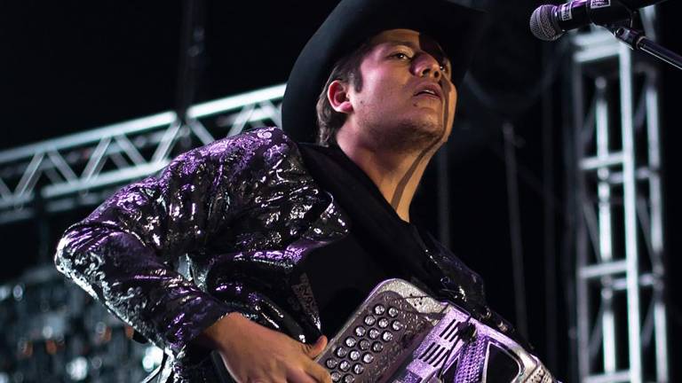 Remmy Valenzuela está listo para demostrar por qué sigue siendo una fuerza dominante en la escena musical mexicana.