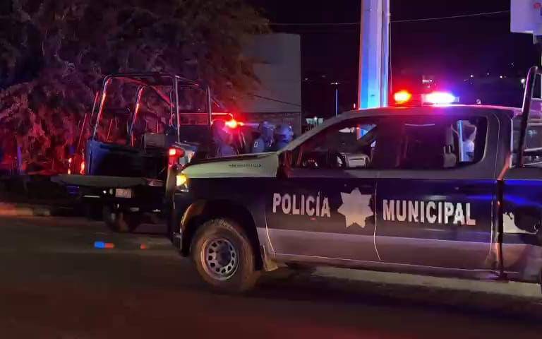Joven mujer es herida de bala en Culiacán