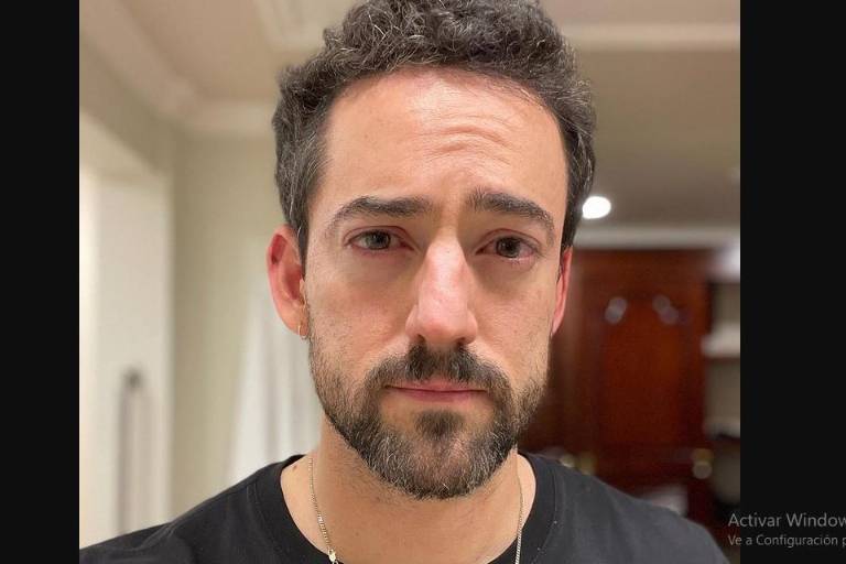 Luis Gerardo Méndez llama a sus seguidores a vacunarse