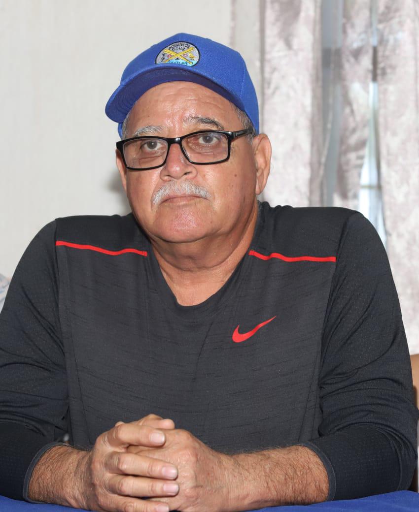 $!Presentan planilla contendiente a presidencia de Club Polluelos