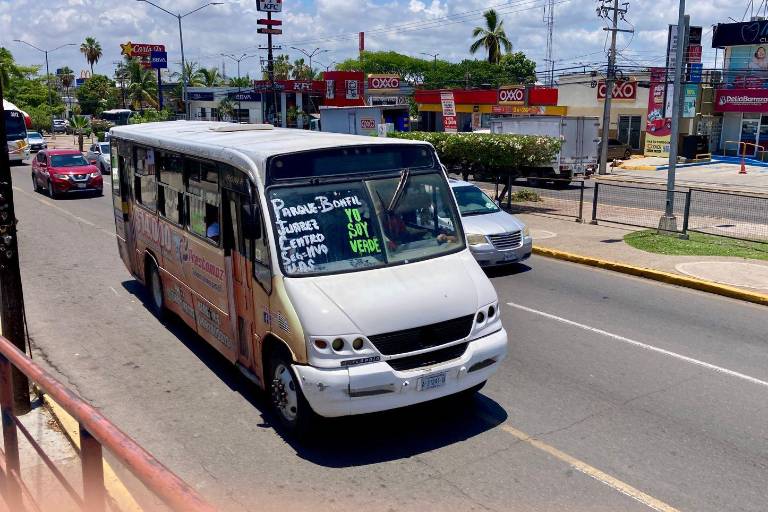 Transportistas de Mazatlán no descartan probar con camiones eléctricos, amigables y accesibles