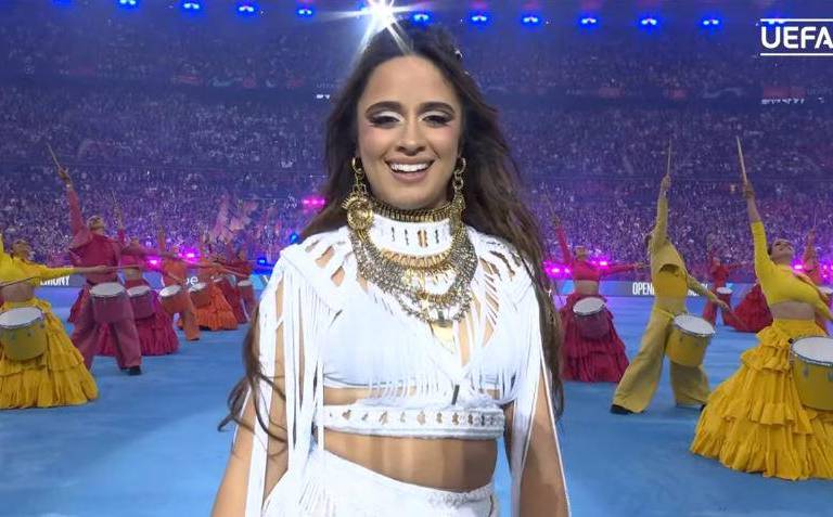 Conquista Camila Cabello la Final de la Champions League