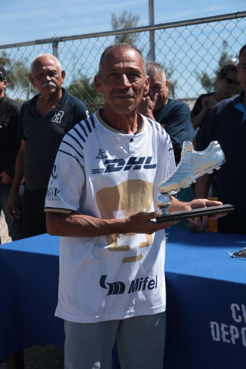 $!Rueda el balón en Veteranos Platino, en Club Muralla
