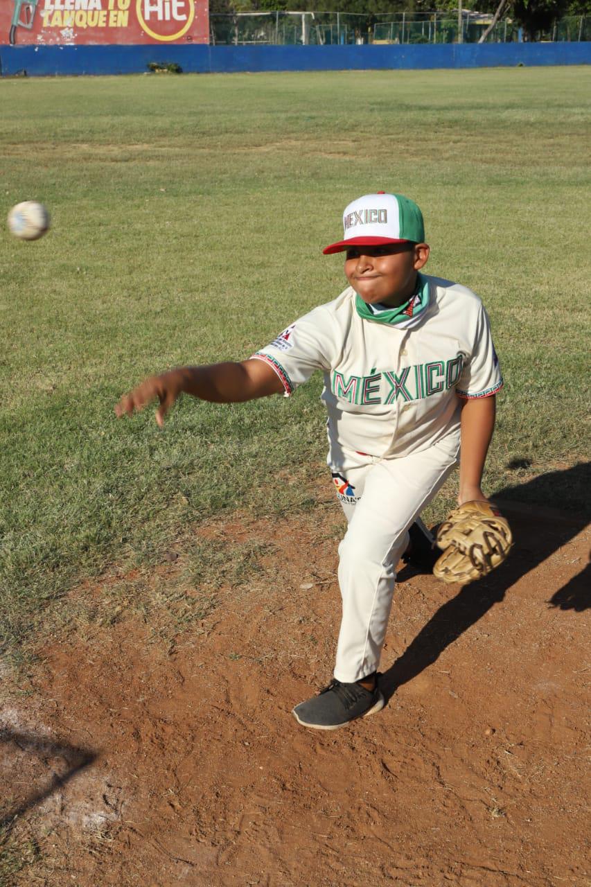 $!Listos jóvenes peloteros mazatlecos para competir en Costa Rica