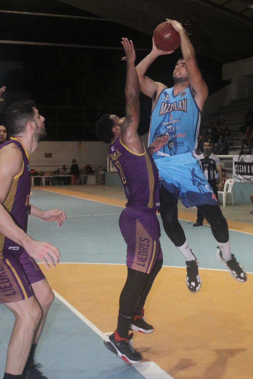 $!Delfines de Mazatlán sella su boleto a la final de región del Cibapac