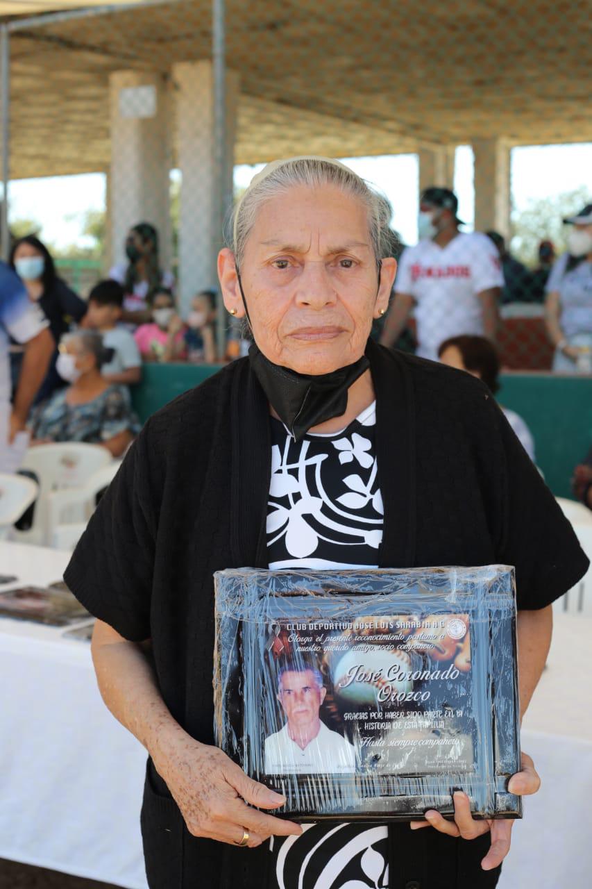 $!Club Deportivo Sarabia realiza homenaje póstumo a socios fallecidos por Covid-19