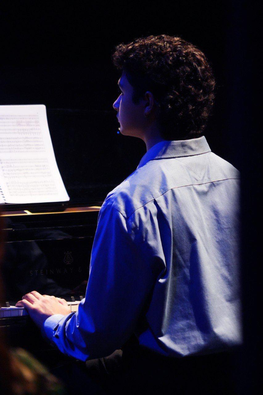 $!El pianista es considerado una revelación.
