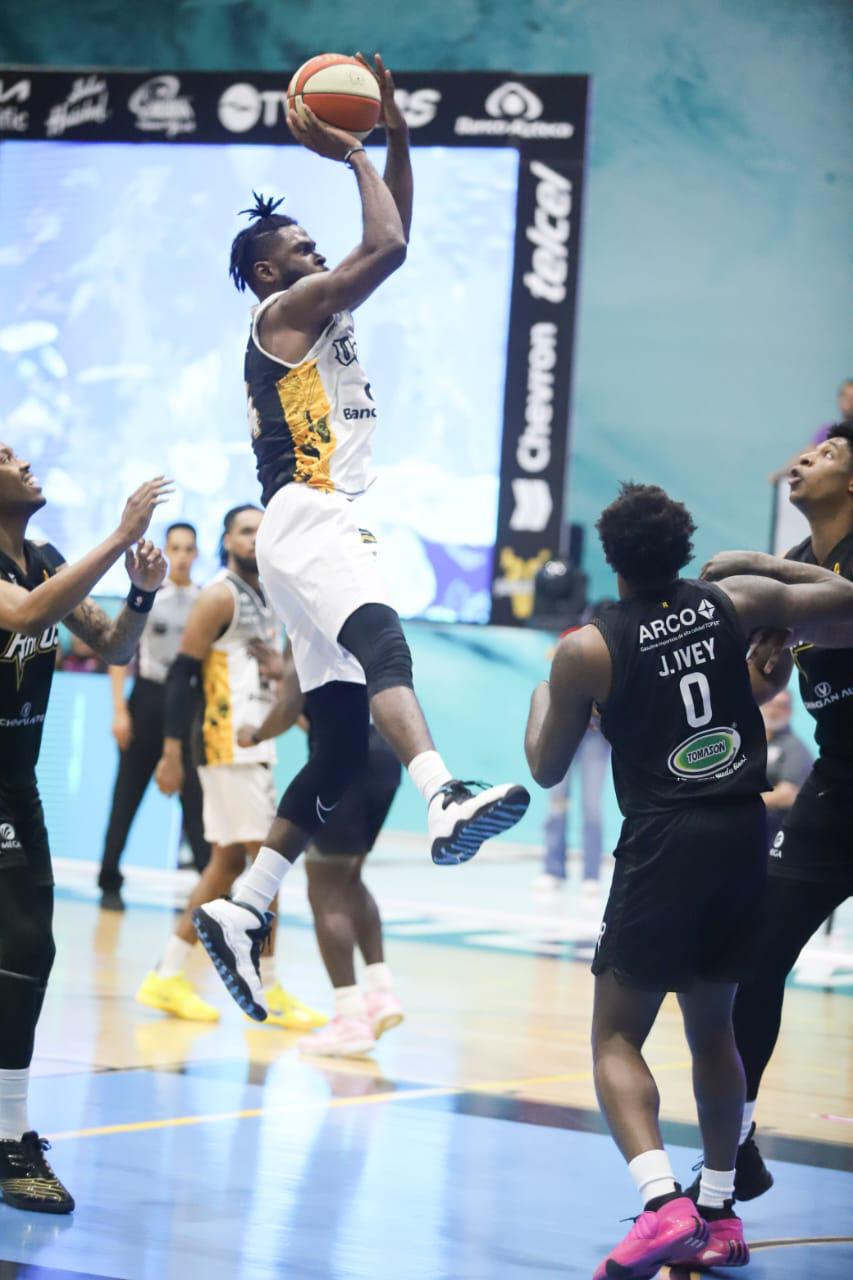 $!Venados Basketball cae en casa ante Rayos de Hermosillo