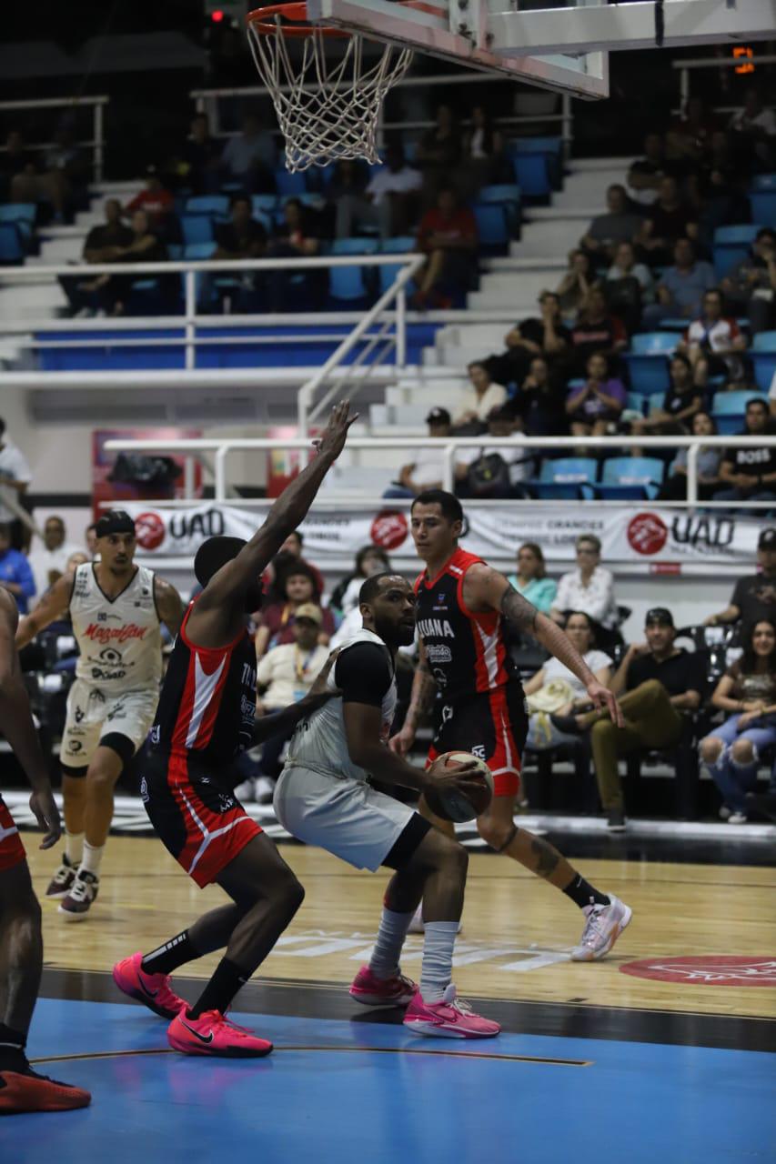 $!Reacción tardía al final es insuficiente para Venados Basketball