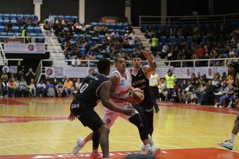 Venados Basketball barre en la serie inaugural del Cibacopa a Caballeros de Culiacán