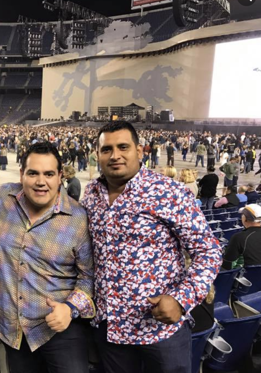 $!Fausto Centeno y Melesio Cuén Díaz en un concierto de U2 en 2017.