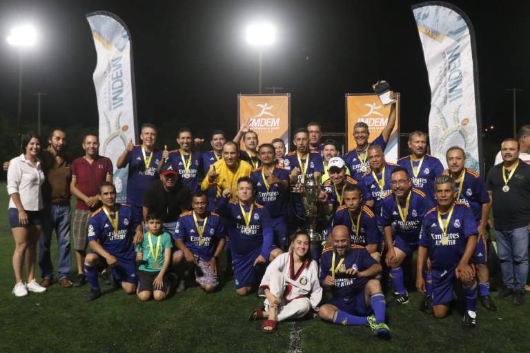 Muralla celebra con campeonato la final de la Liga Golden Máster