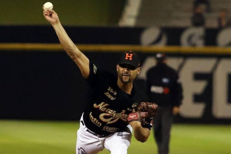 Elian Leyva es nombrado el Pítcher del Año de la LMP