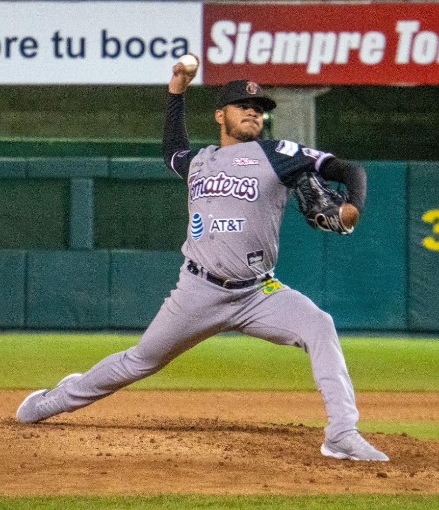 $!Manuel Espinoza, el culichi que está más que orgulloso de vestirse de Tomatero