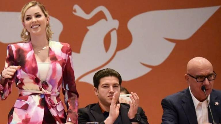 La pareja inauguró un lactario en el Palacio de Gobierno de Monterrey.