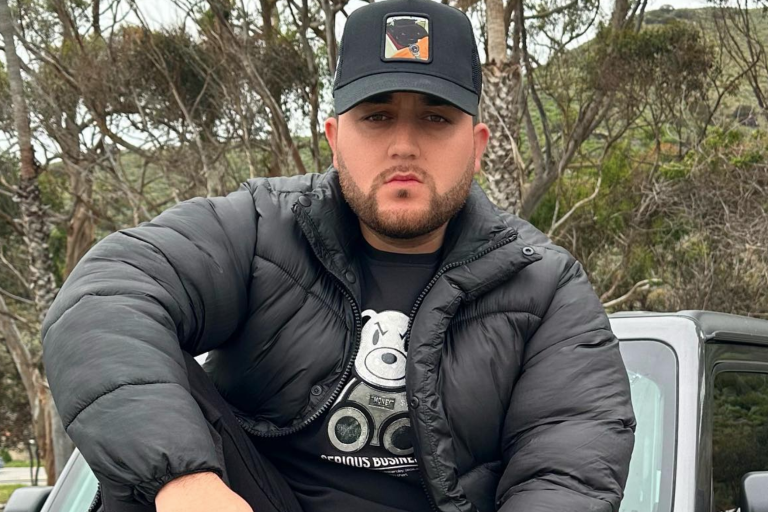 Lanza Kevin Ortiz una versión en banda del tema ‘En qué momento’