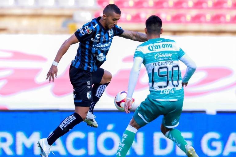 Los Gallos se meten a zona de Repechaje tras vencer a Santos