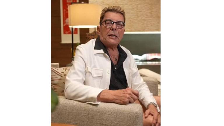 El empresario hotelero de Mazatlán, Ernesto Coppel Kelly, reconoce el éxito del Carnaval Internacional de Mazatlán 2025.