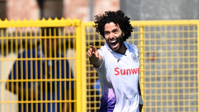 El mexicano entró al minuto 61 y cambió el rumbo del partido.