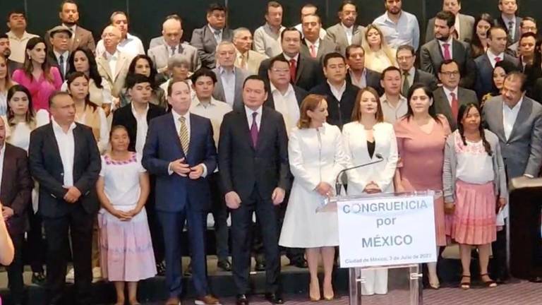 Algunso de los líderes del PRI que anunciaron su renuncia al partido criticando al liderazgo de Alito Moreno.