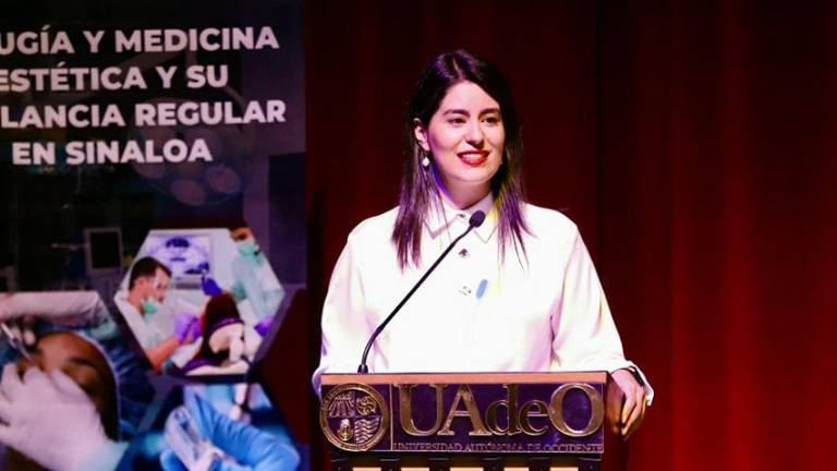 Ana Francis Chiquete, titular de la Secretaría de las Mujeres de Sinaloa.