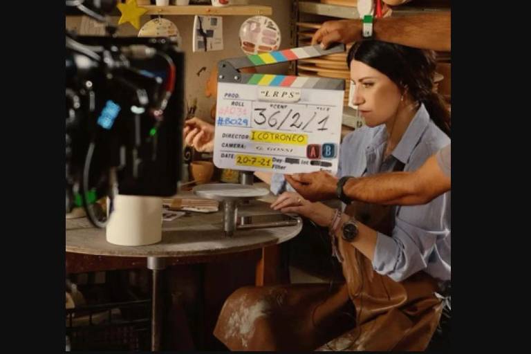 Estrenan tráiler de la cinta Laura Pausini ‘Un placer conocerte’