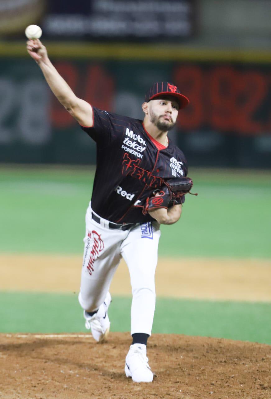 $!Venados pega de nuevo a Tomateros y está a la mitad del camino a la final