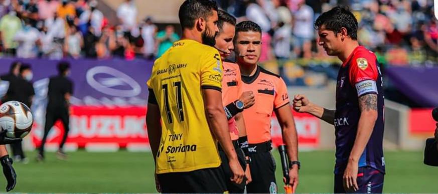 $!Rafael López, satisfecho por dirigir el juego más importante de la Liga de Expansión