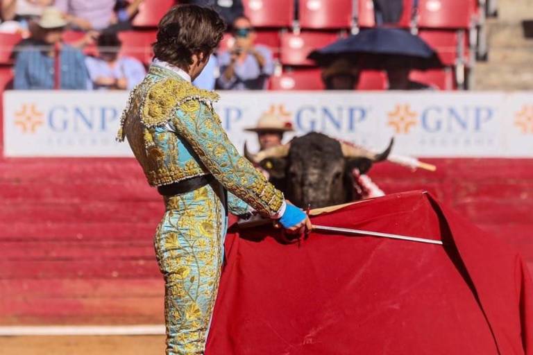 Juez prohibe temporalmente corridas de toros en la Ciudad de México