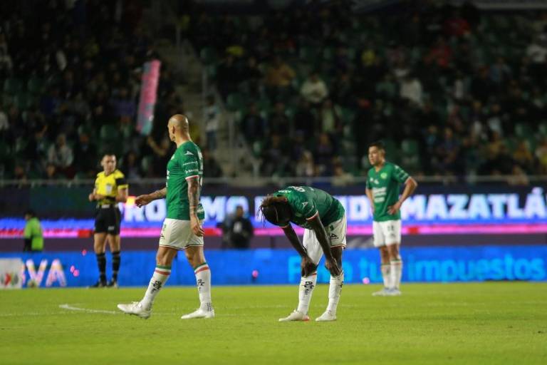 Mazatlán FC no levanta cabeza al volver a perder en casa