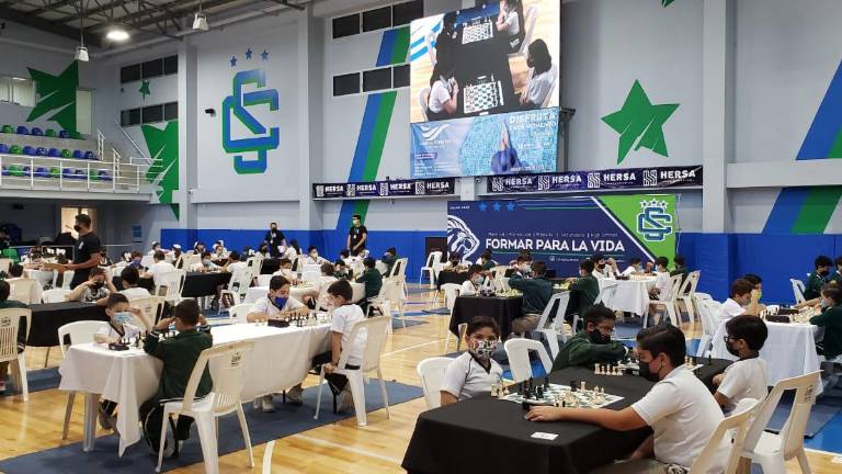 Unos 200 alumnos desde nivel Primaria hasta Bachillerato participaron.