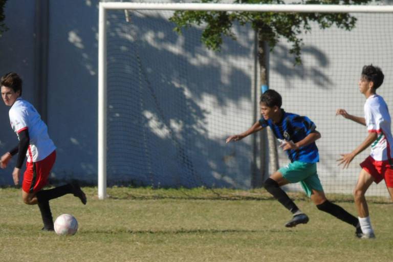 Cobaes 35 consiguió otra victoria en la Liga Estudiantil