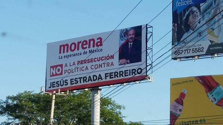 Espectaculares en apoyo a Estrada Ferreiro en Culiacán