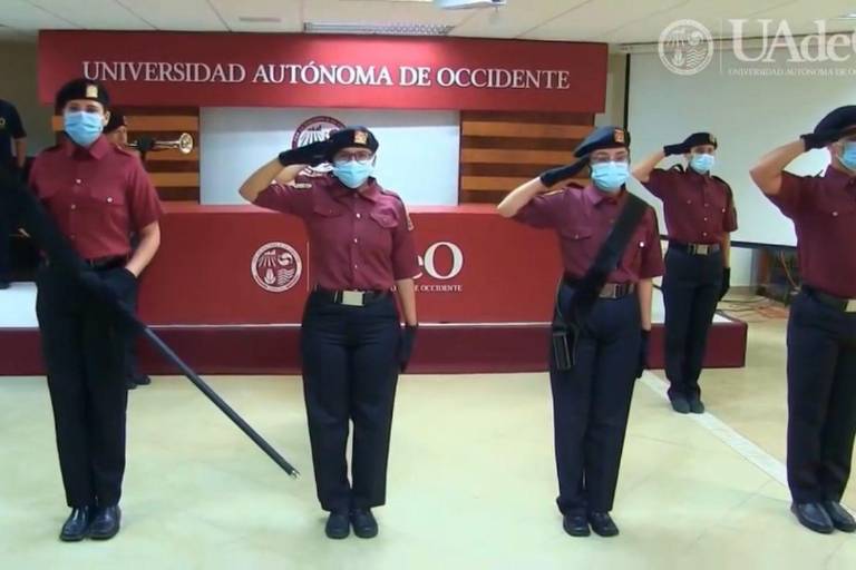 Hace UAdeO fotomontaje de la toma de protesta de Pedro Flores Leal