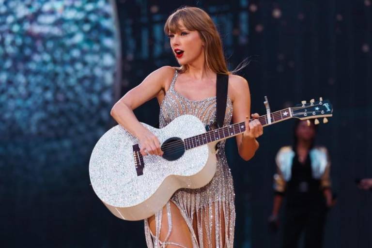 Brinda Taylor Swift apoyo a bancos de alimento en Reino Unido