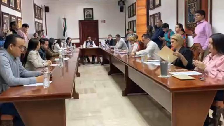 Integrantes del Cabildo de Culiacán aprobaron la renovación del contrato de comodato de cinco inmuebles para la institución Unidas por la Paz.