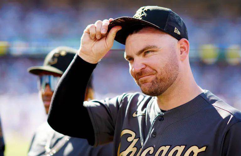 Liam Hendriks se somete a la cirugía Tommy John