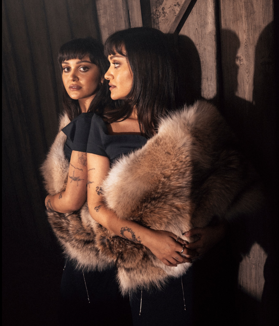 $!Ariela Barer.