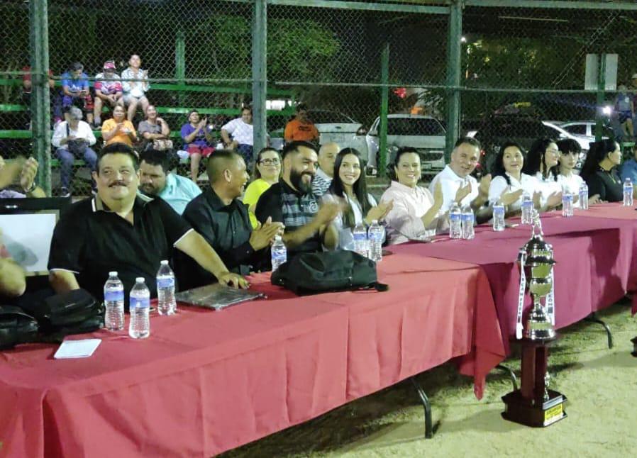 $!Inauguran Liga Municipal de Softbol Parque Culiacán