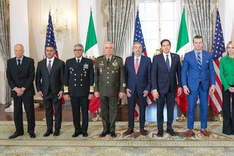 Funcionarios de EU y México pactan en Washington fortalecer el combate al tráfico de fentanilo