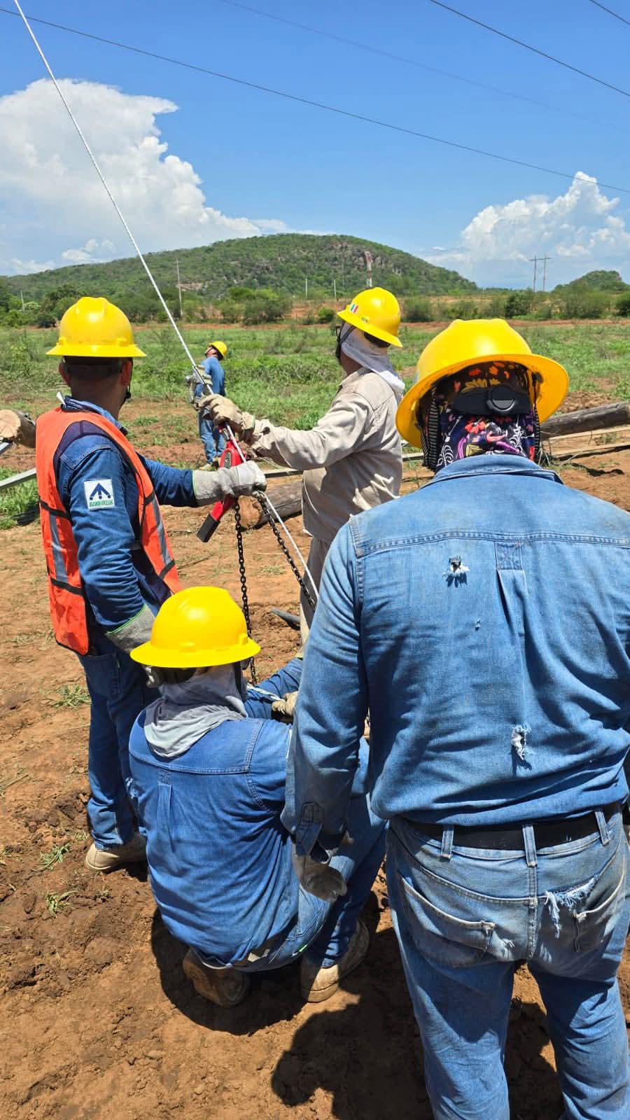 $!Apagón en el sur de Sinaloa generó perdidas económicas a comercios