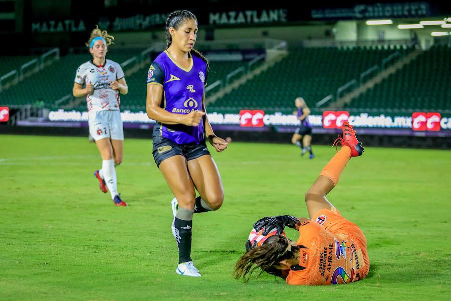 $!Xolas muerde en el puerto a Mazatlán FC Femenil